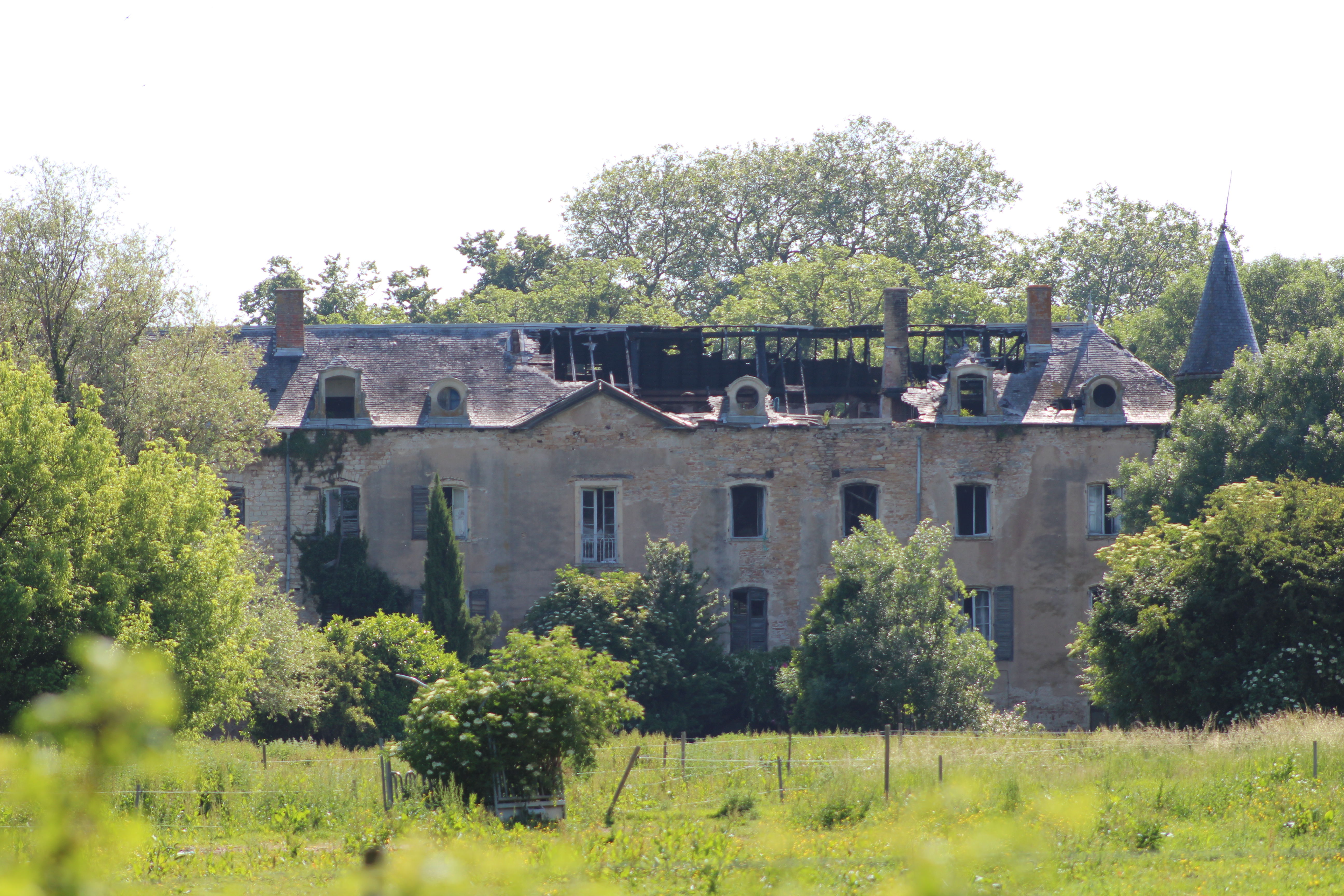 Chateau de Montbriand
