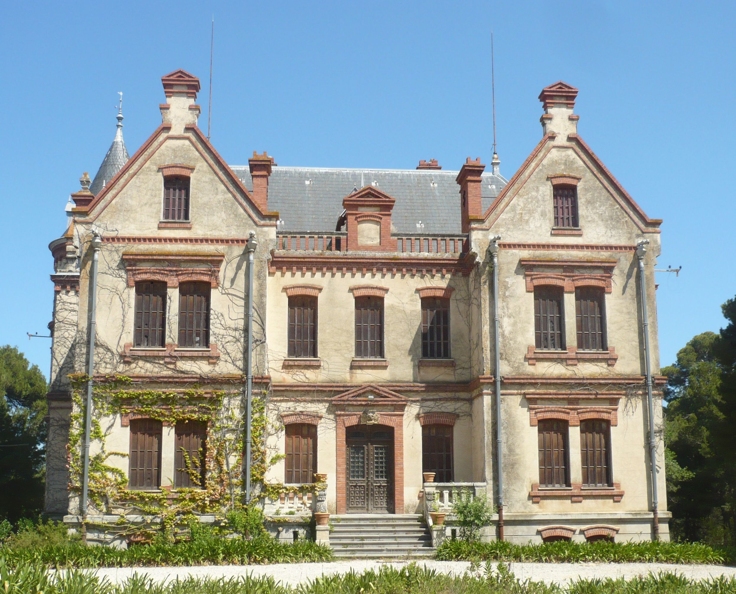 Castle of Esparrou