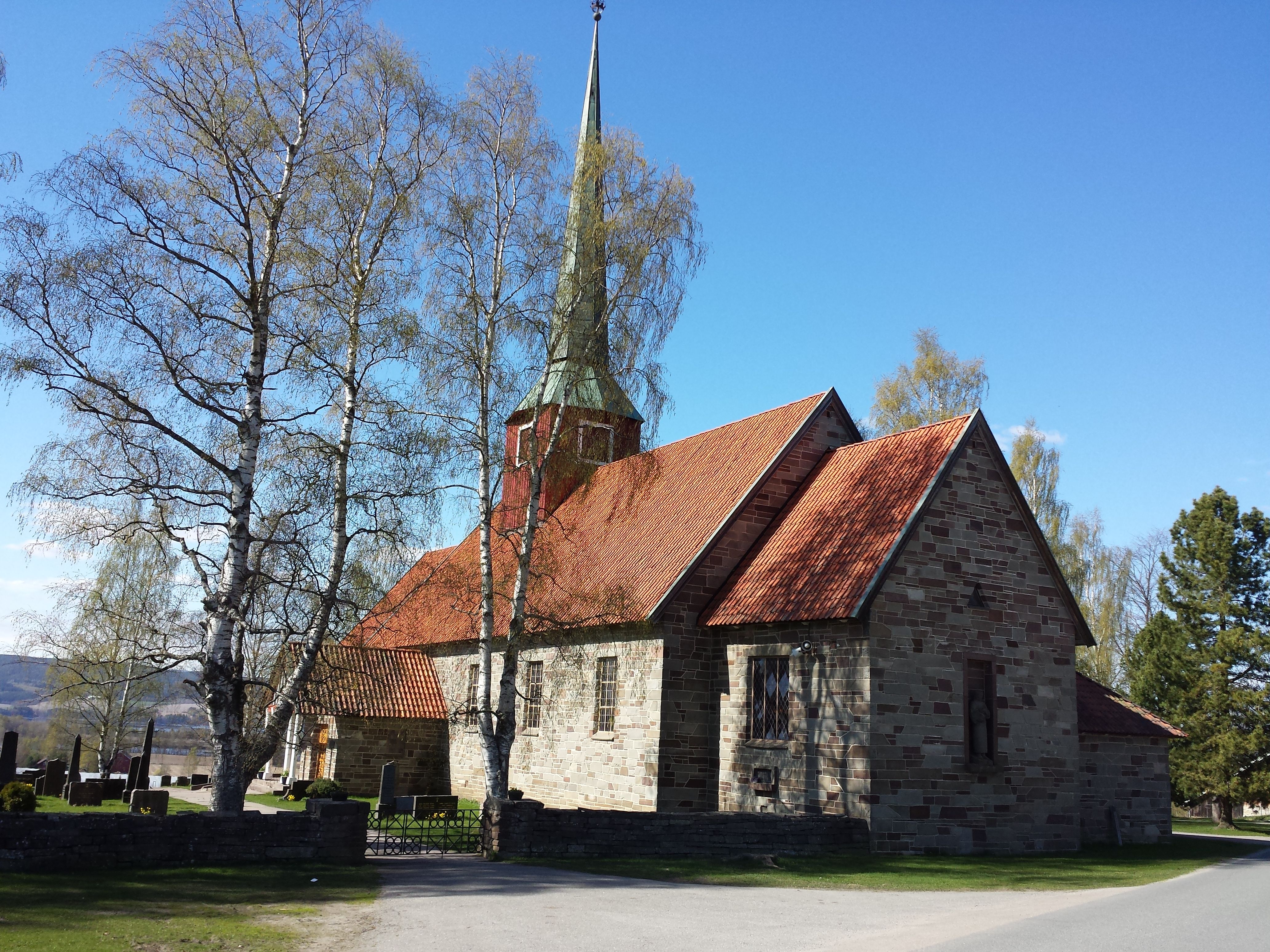Hole Church