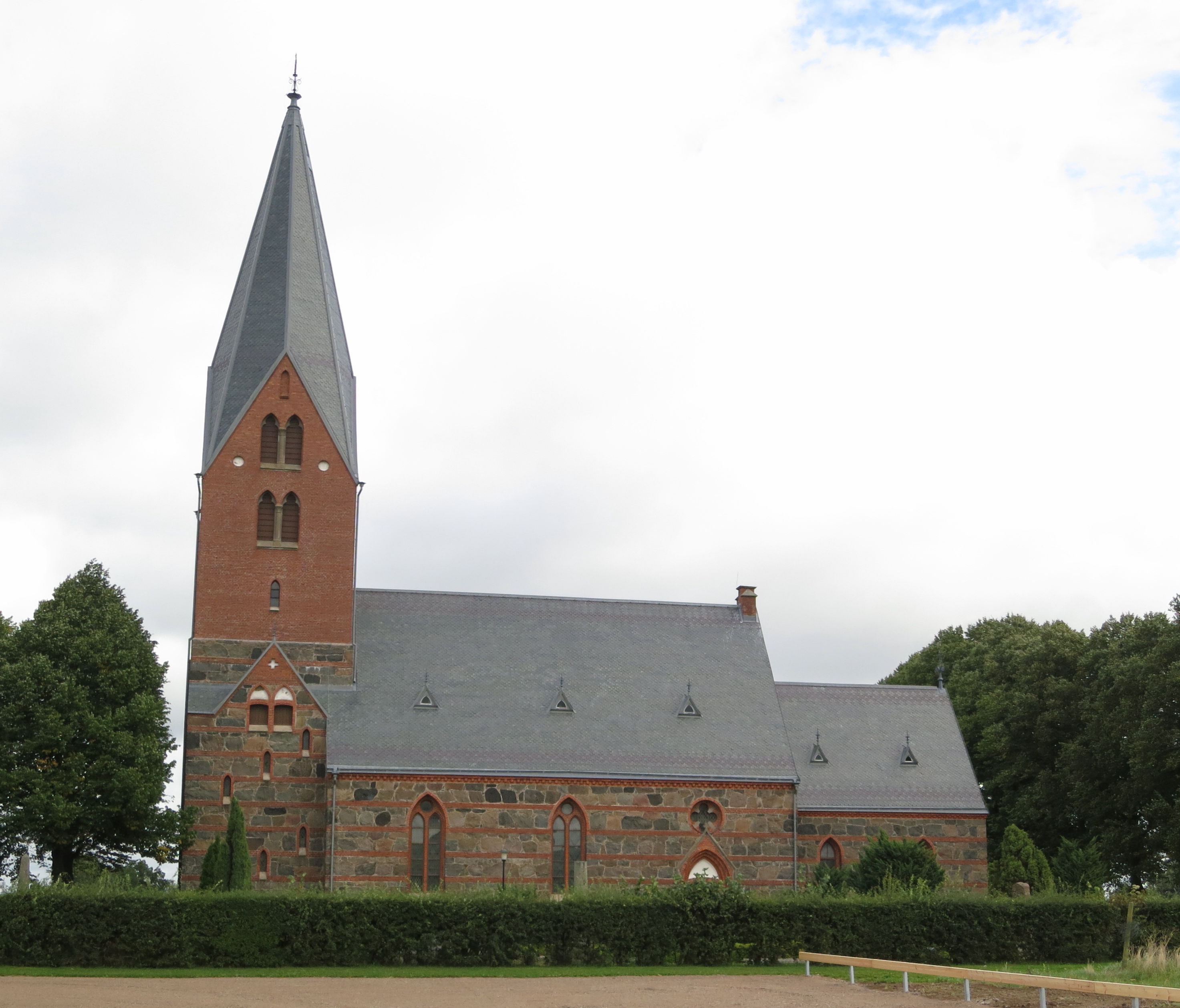 Västra Sönnarslövs kyrka
