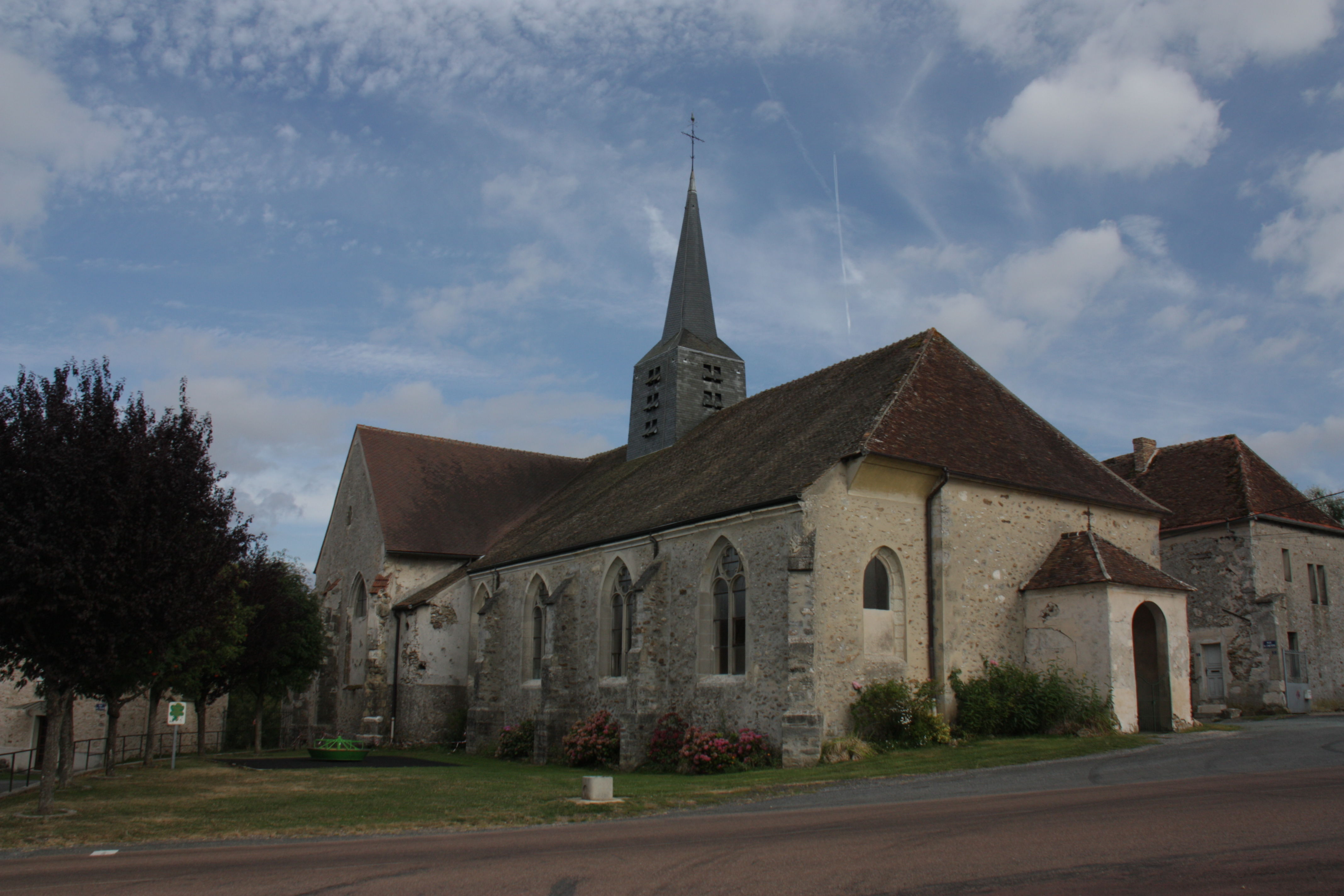 Eglise Saint-Jean-Baptiste de Courboin