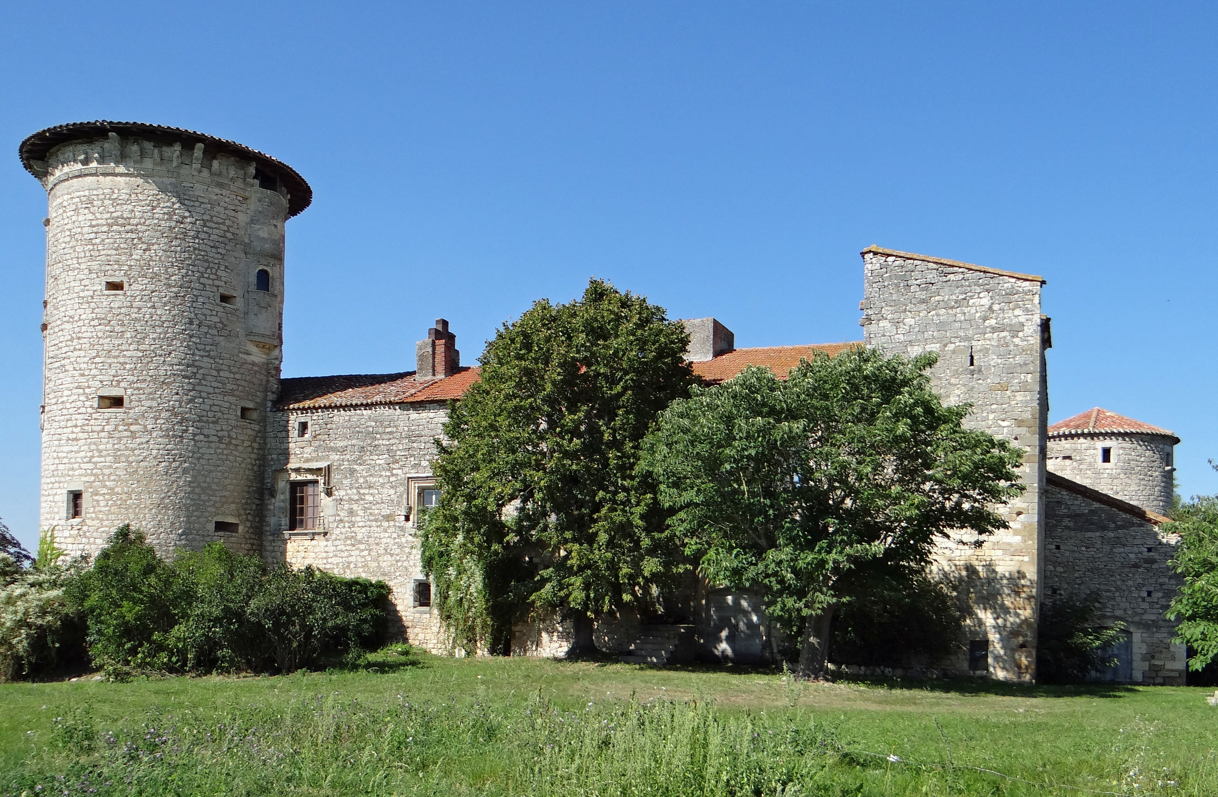 Chateau de Perricard