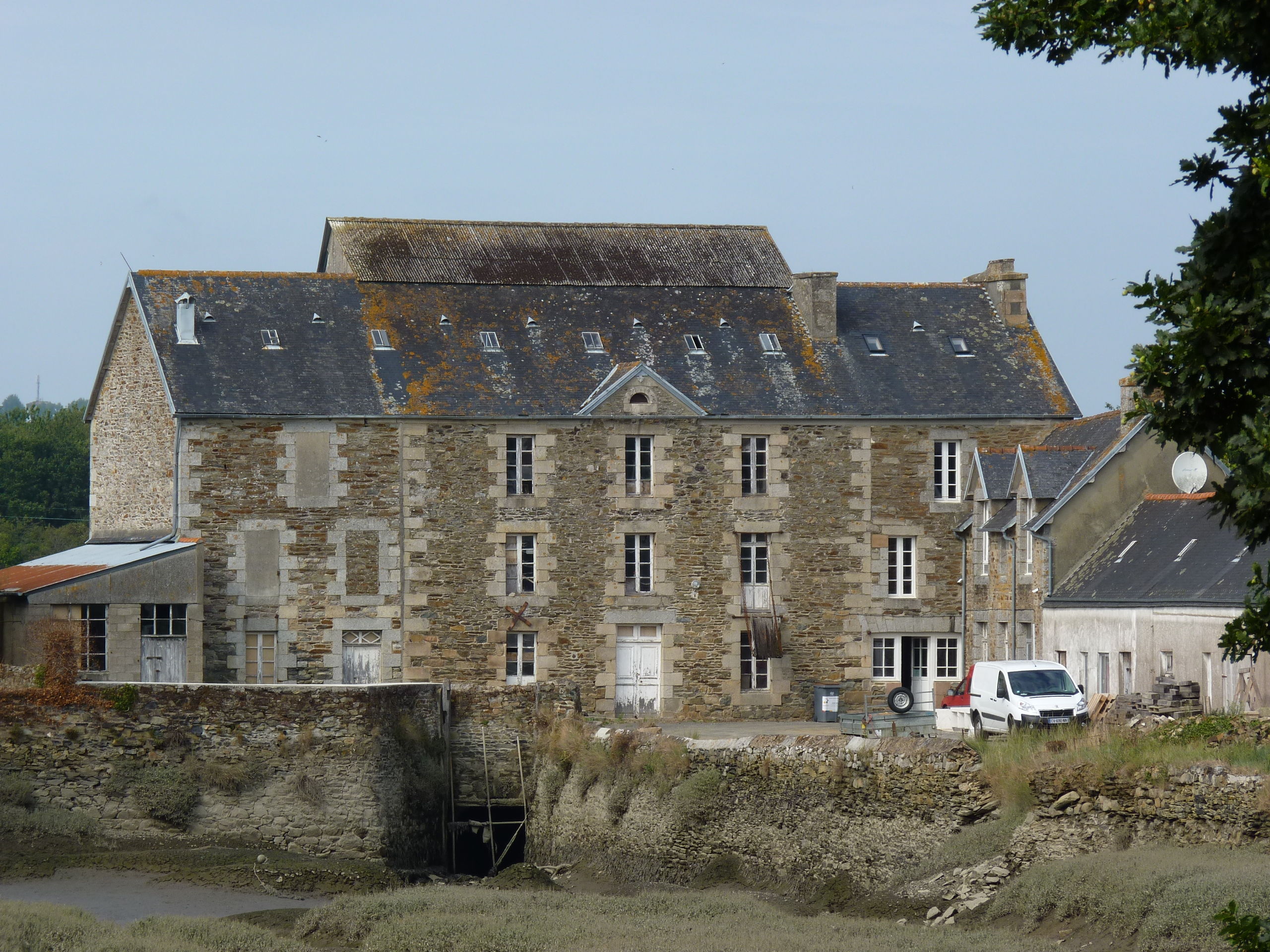 Le Cosquer tide mill