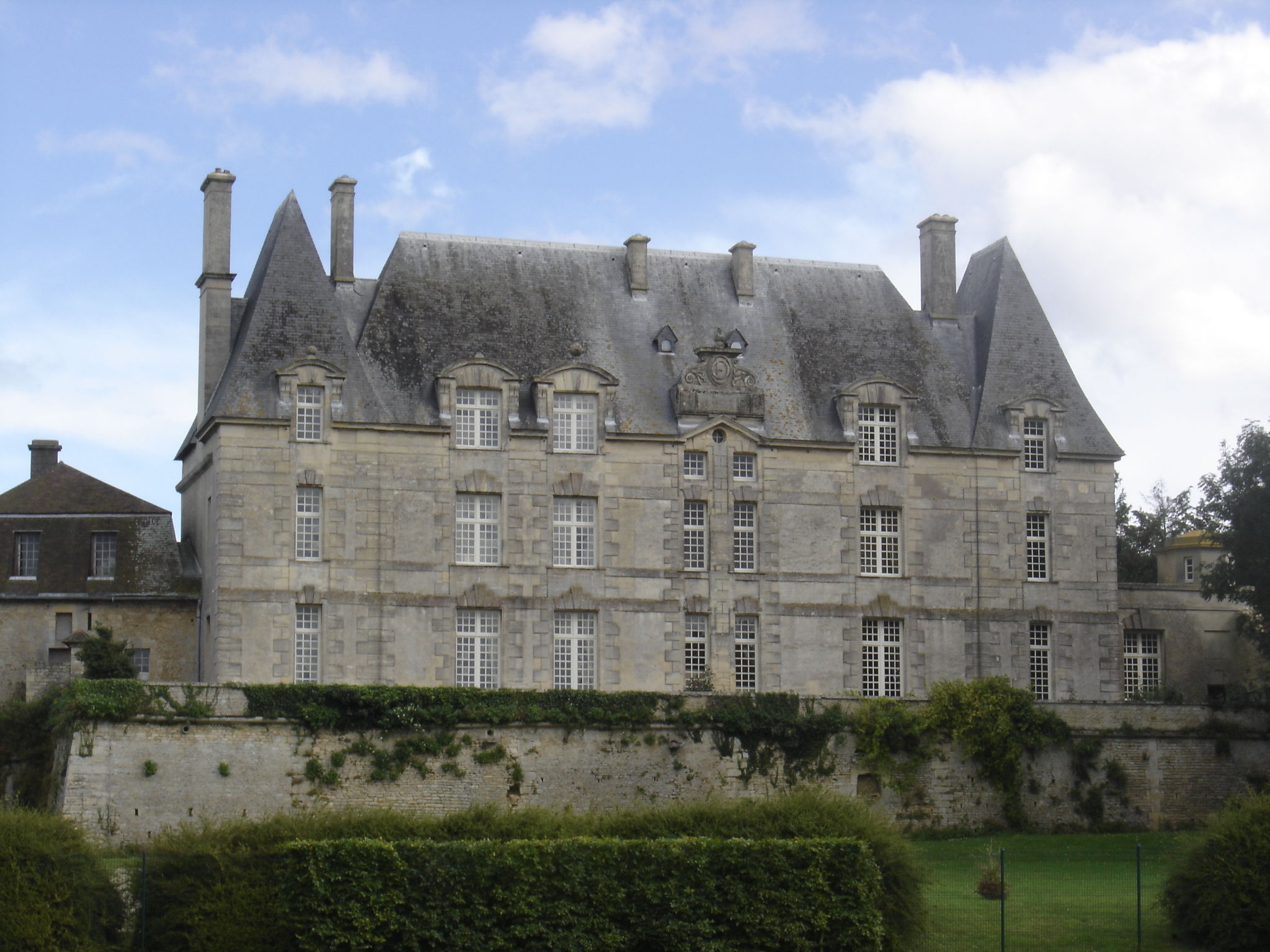 Chateau de Courseulles