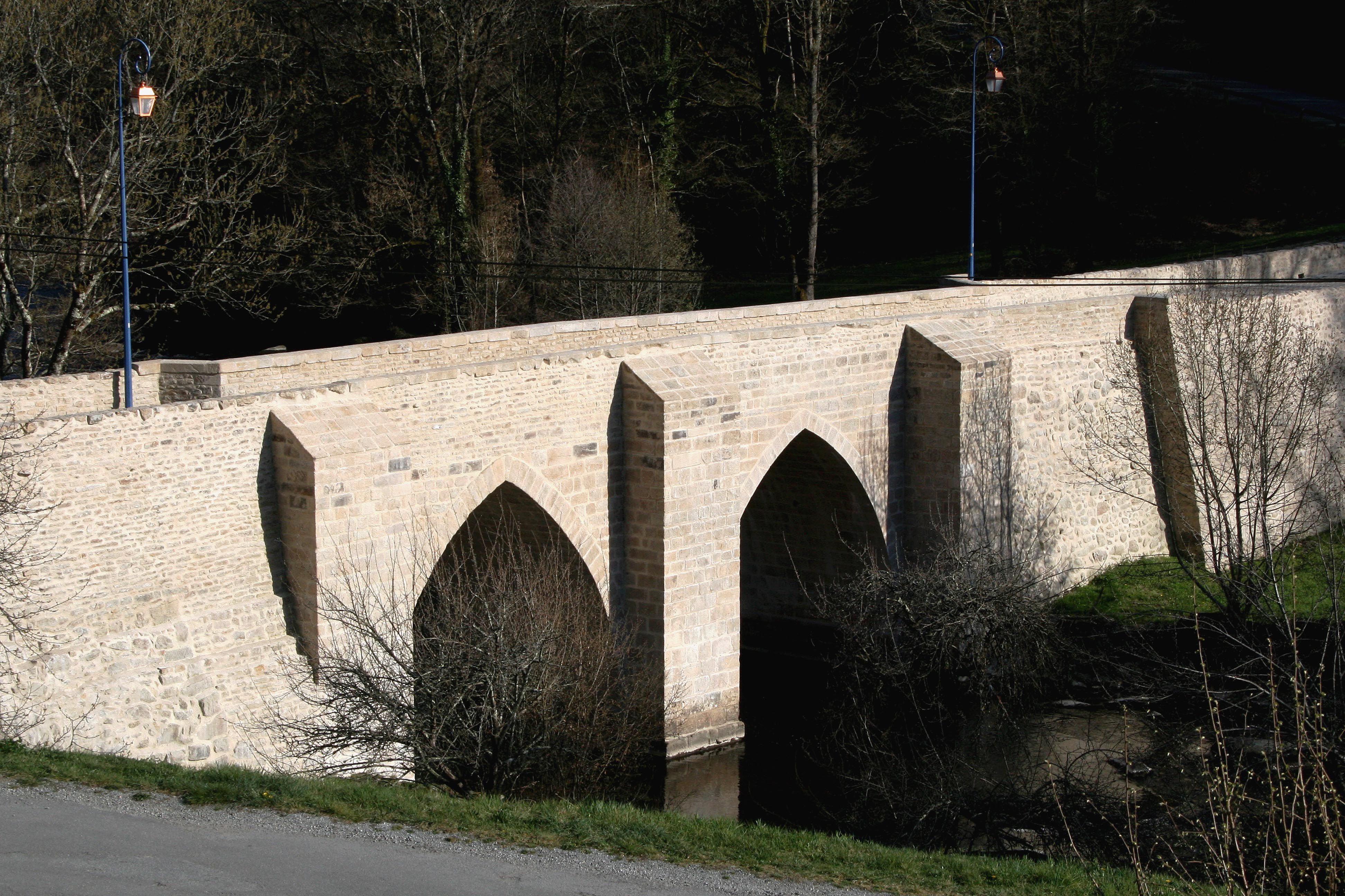 Pont romain de Chateauponsac