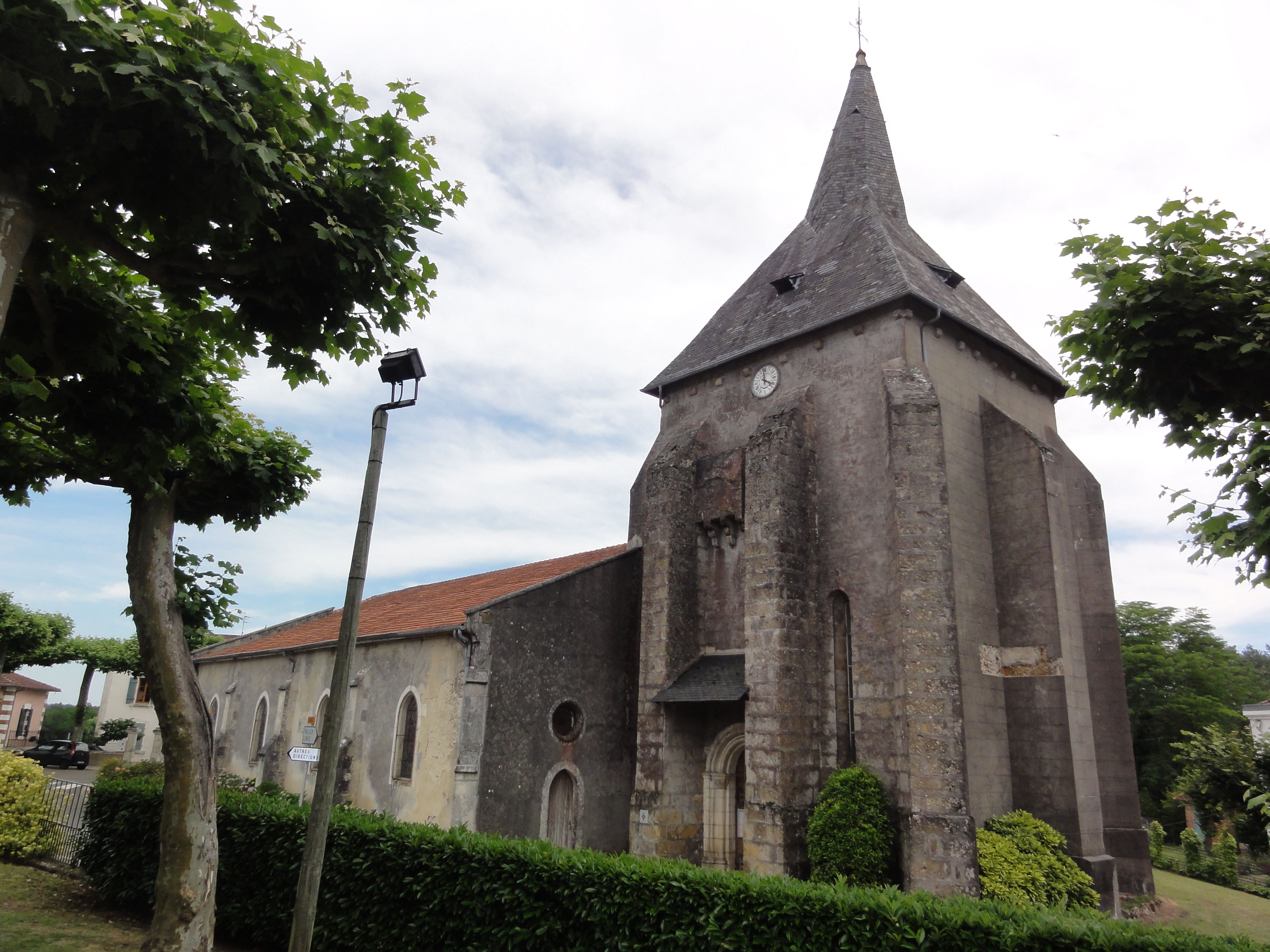 Eglise Saint-Hilaire de Lesperon