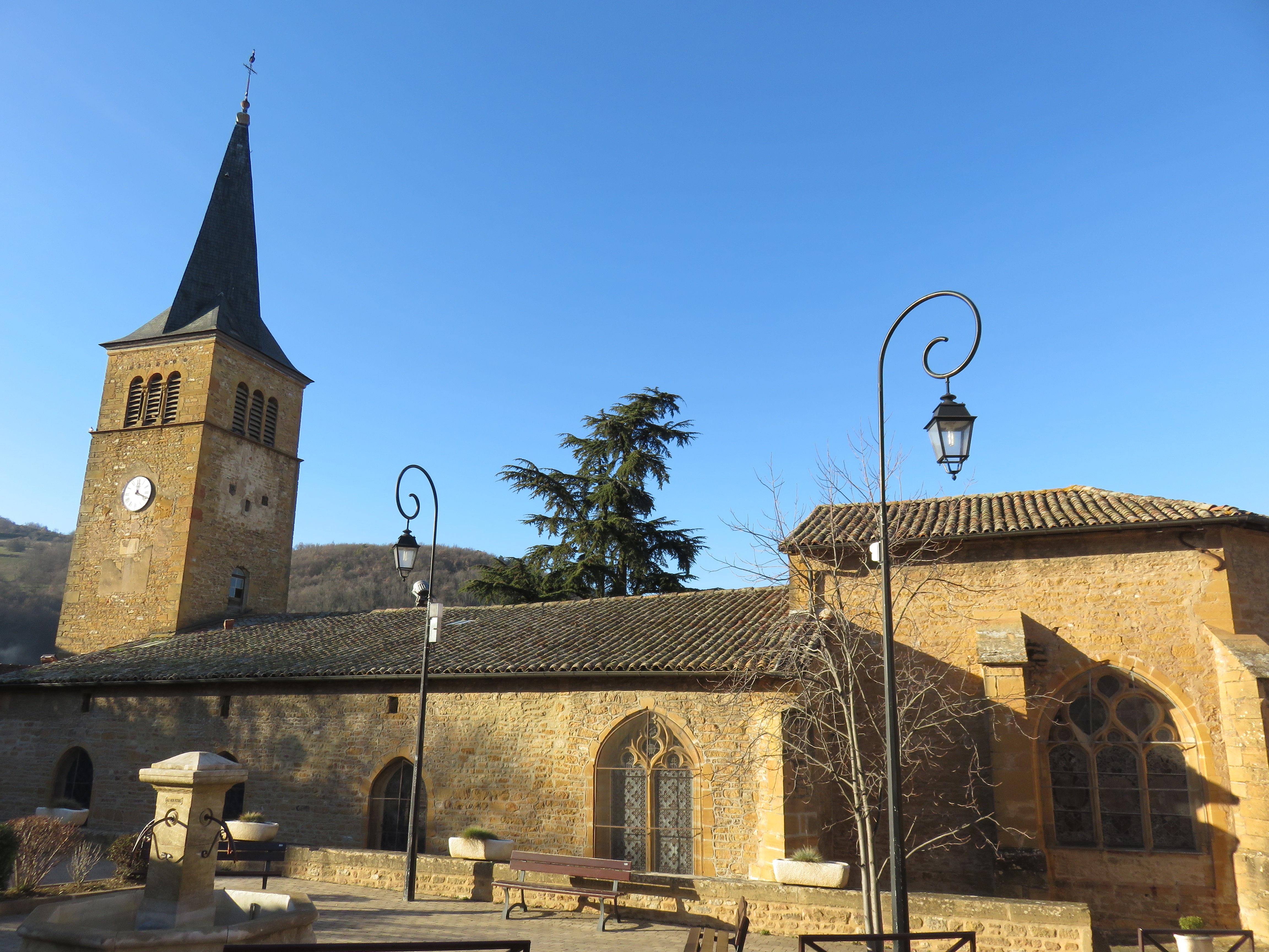 Eglise Saint-Martin de Ville-sur-Jarnioux