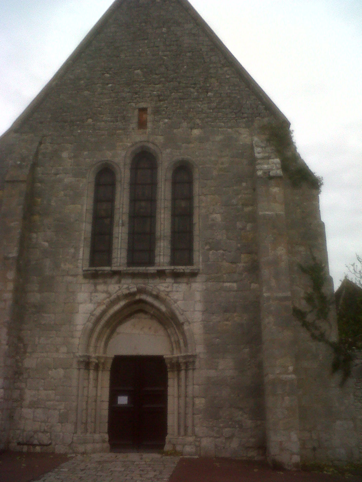 Eglise Saint-Leger de Montcresson