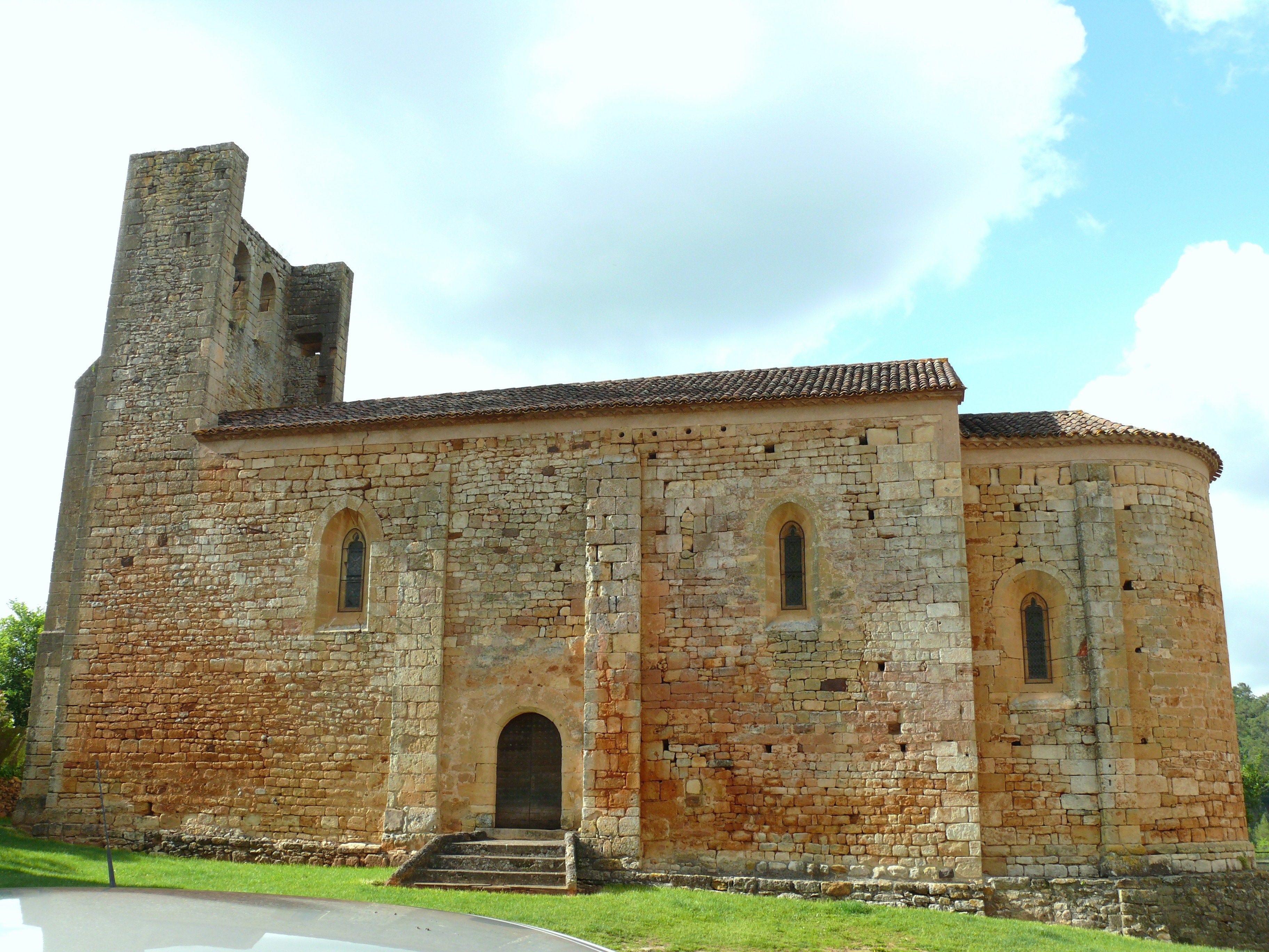 Eglise Sainte-Magdeleine de Larzac