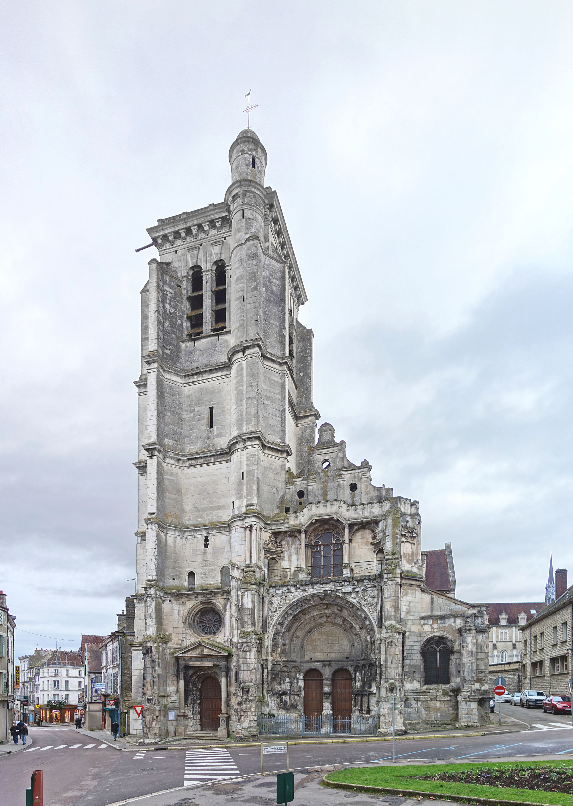 Eglise Notre-Dame de Tonnere