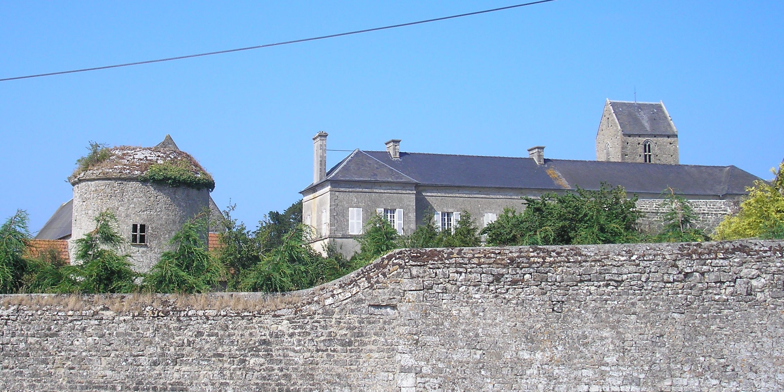 Abbatiale des Deux-Jumeaux
