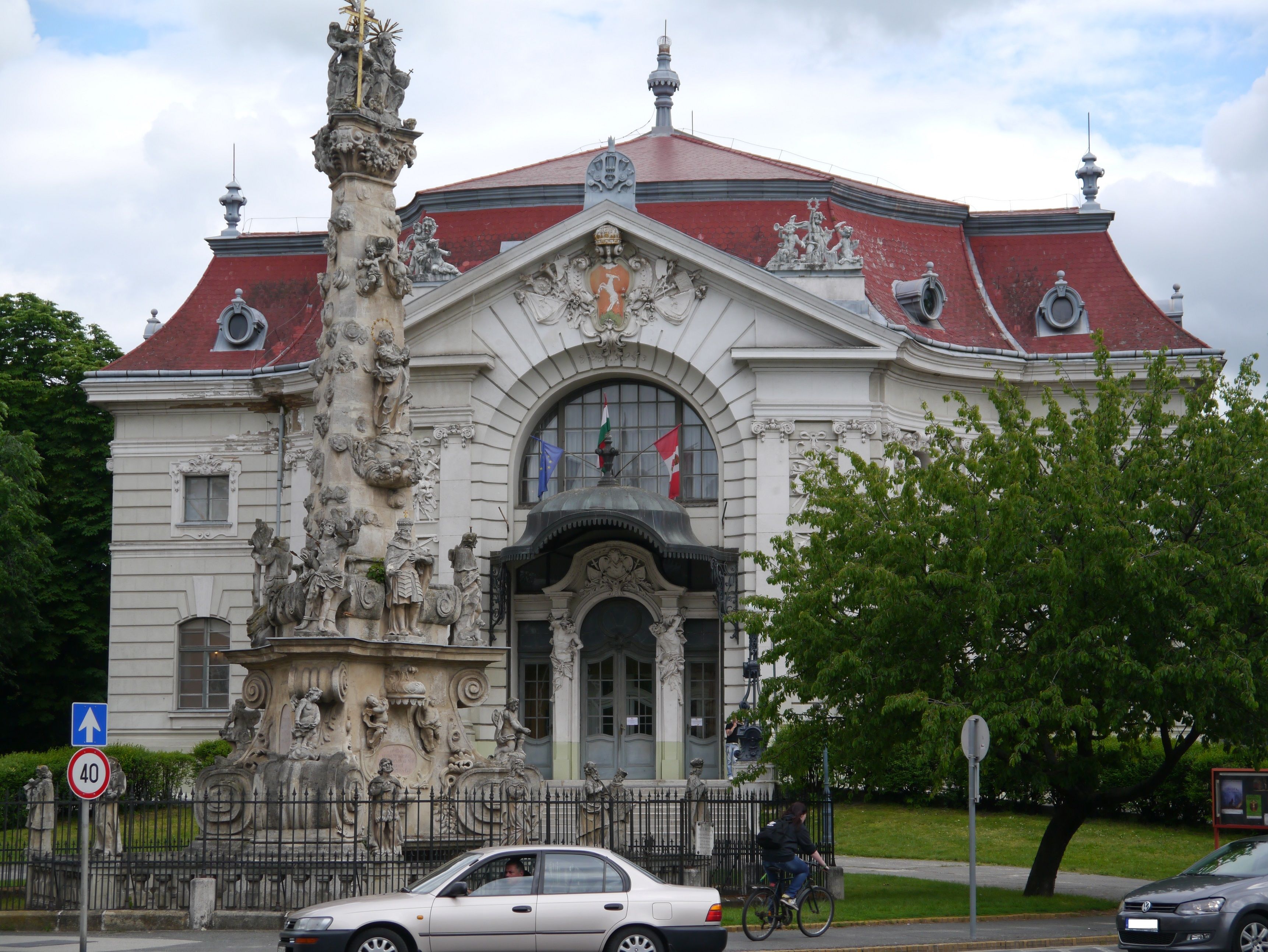 Jozsef-Katona-Theater