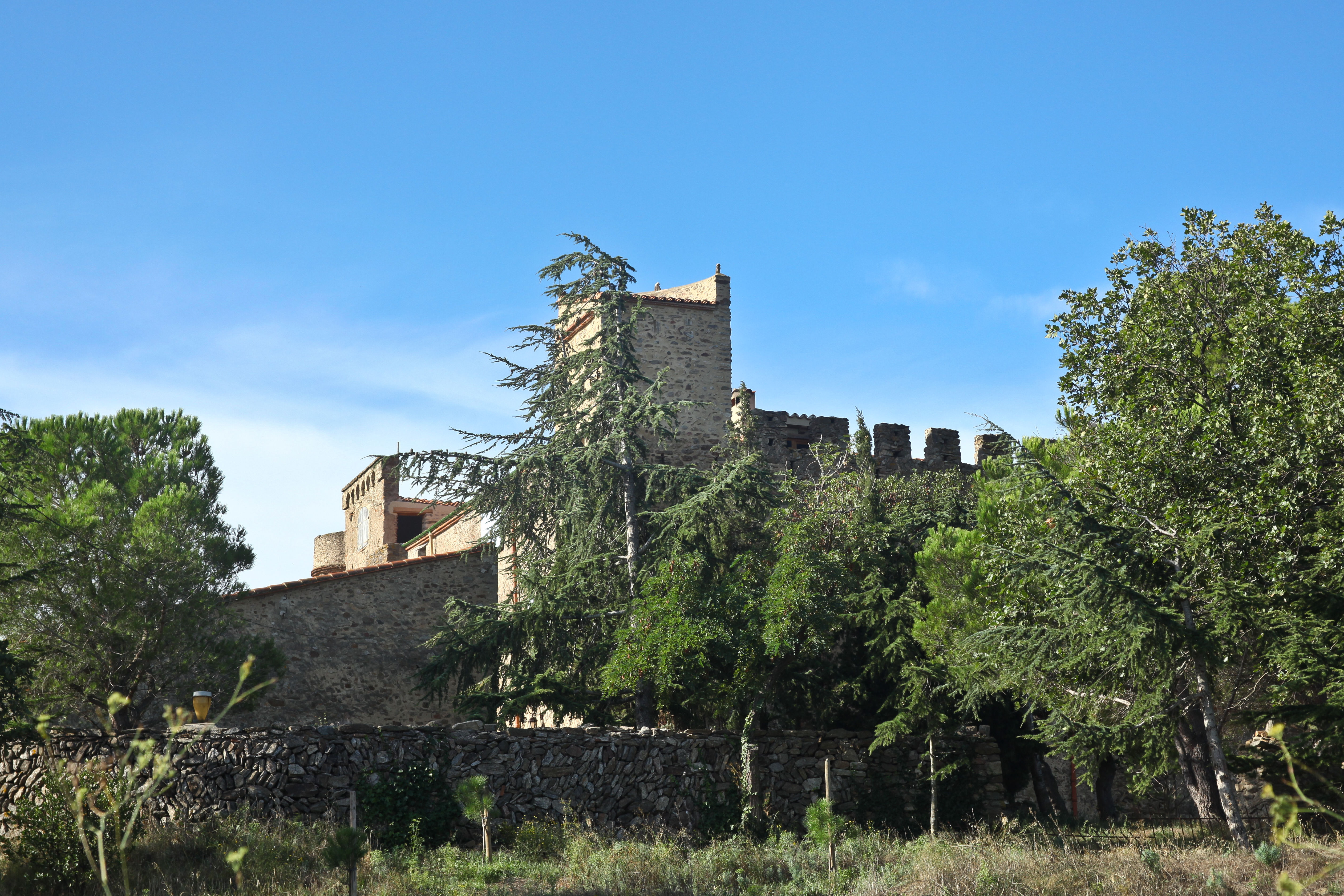 Chateau de Cuxous