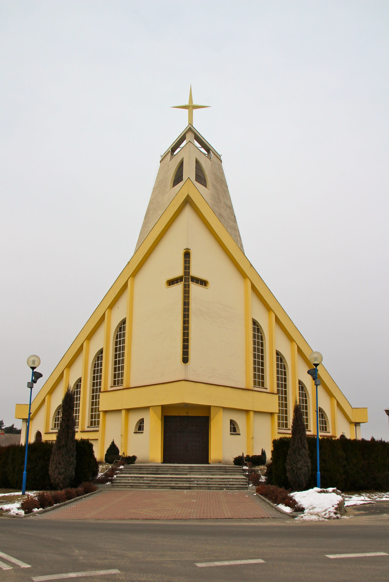 Parafia sw. Anny i sw. Joachima w Gogolinie