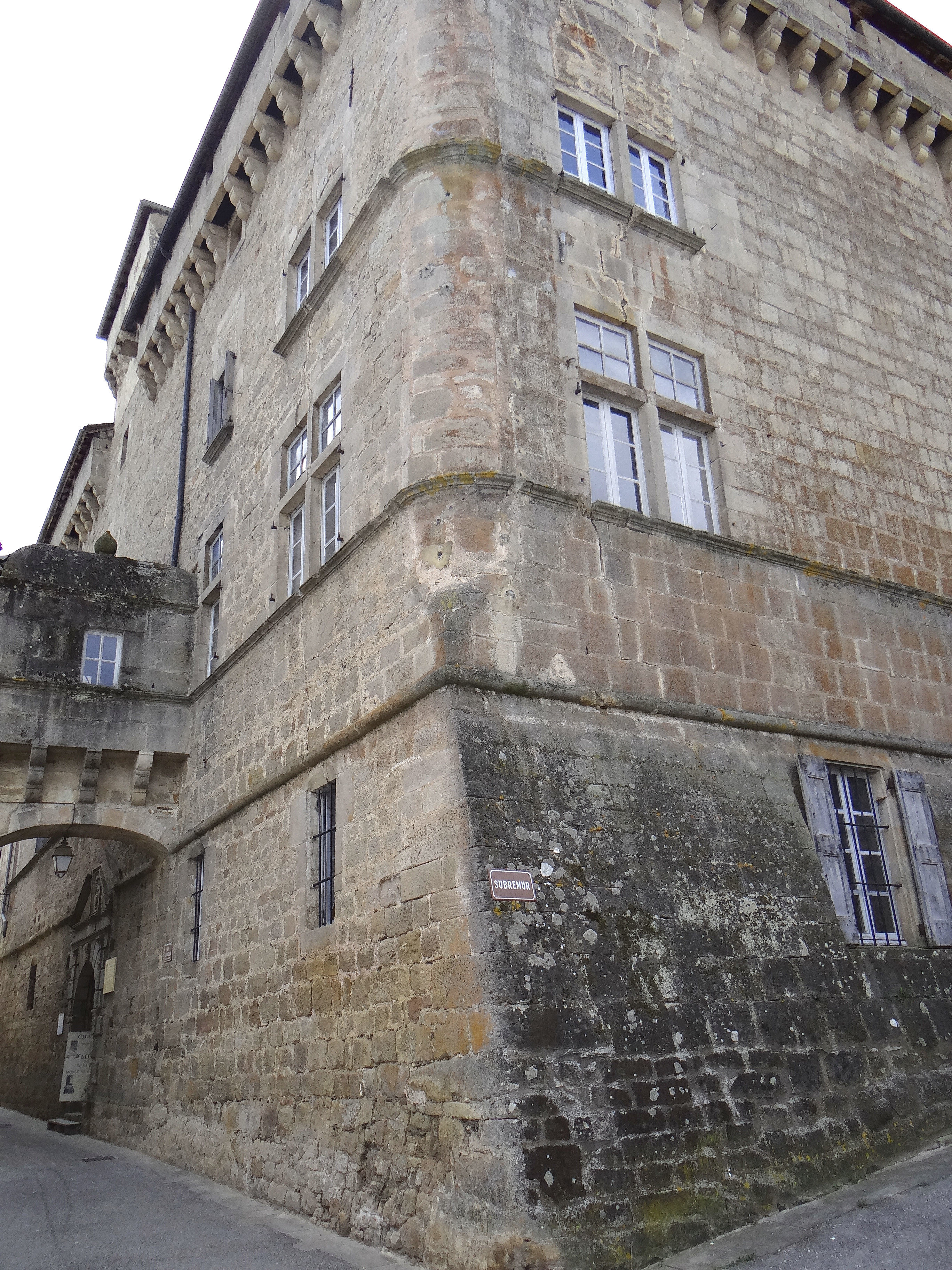 Chateau de Saint-Beauzely