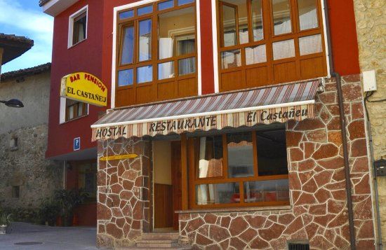Restaurante El Castaneu