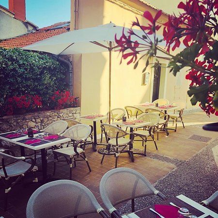 Casarella Restaurant