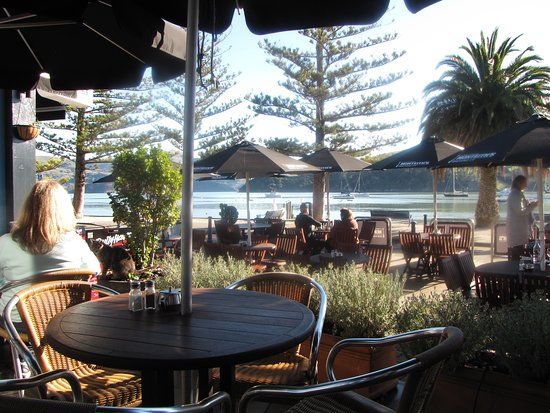 Bully Hayes Restaurant & Bar