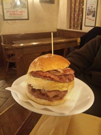 Hippodrome Risto-Pub