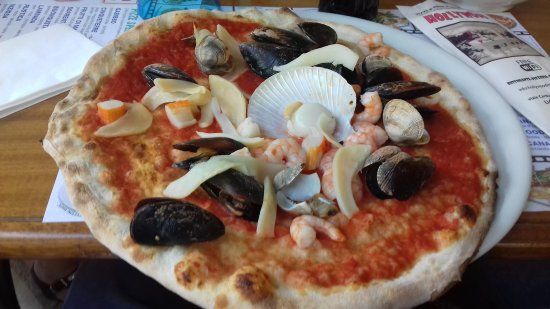 Ristorante Pizzeria Pub Hollywood