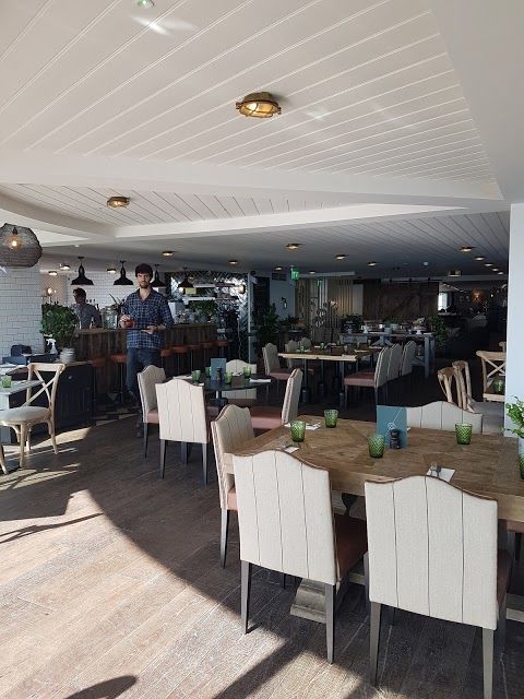 The Restaurant at Gara Rock