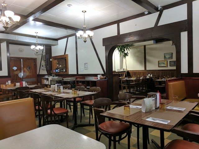 Basell's Restaurant & Tavern