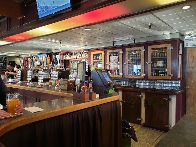 Finley's Bar & Grill