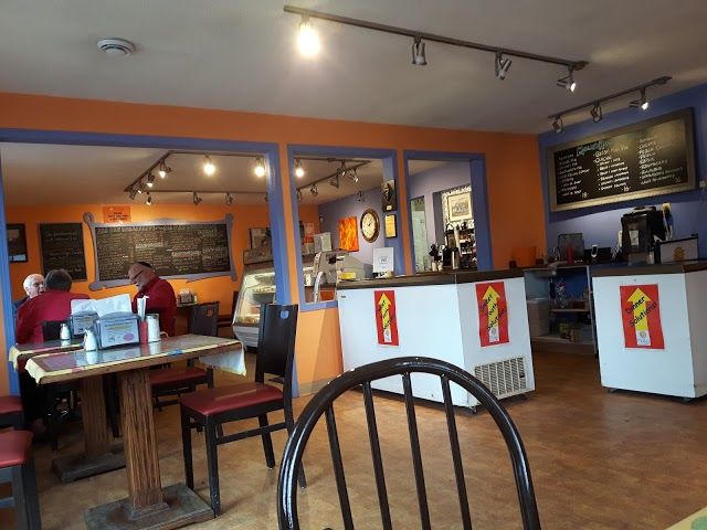 Molly's Bistro Bakery