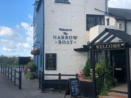 The Narrow Boat at Weedon