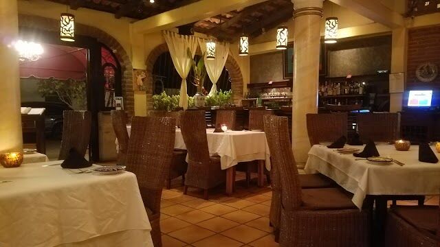 Mark's Bar and Grill