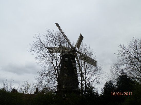 Alford Five Sailed Windmill & Tea Room