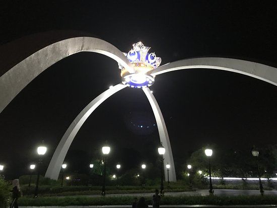 Crown Istana Bukit Serene