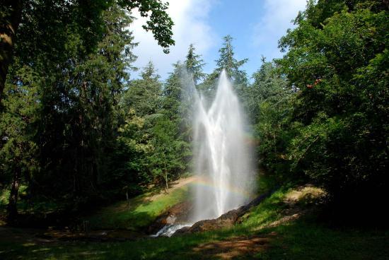 Museum and Garden of the Canal du Midi