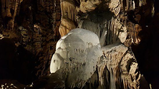 La Grotte des Demoiselles
