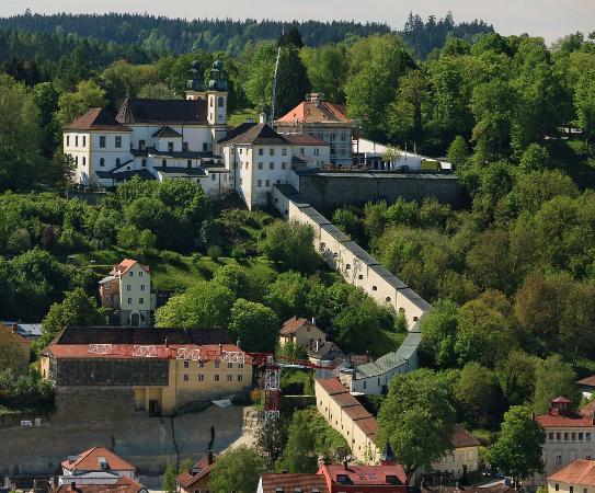 Wallfahrtskirche und Paulinerkloster Mariahilf