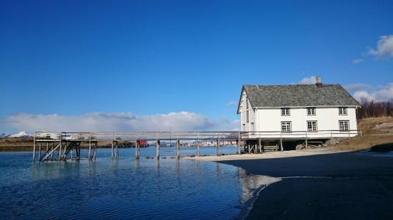 Kjerringoy Trading Post