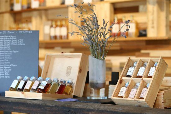 Distilleria Rossi d'Angera