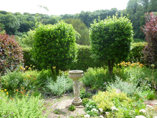 Littlebredy Walled Gardens