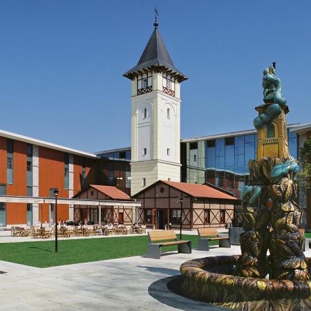 Agria Park Shopping Center