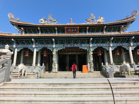 Shanwei Fengshan Temple
