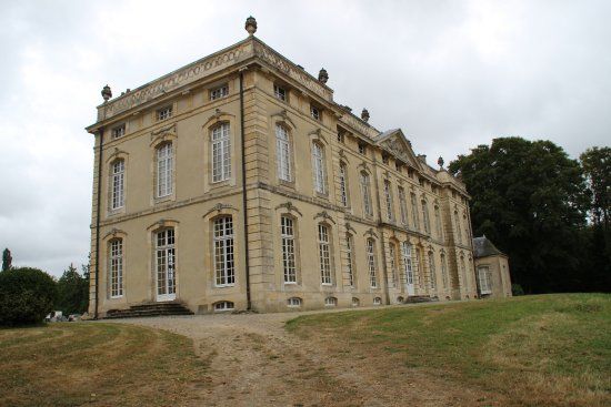 Le Château du Bourg-Saint-Léonard