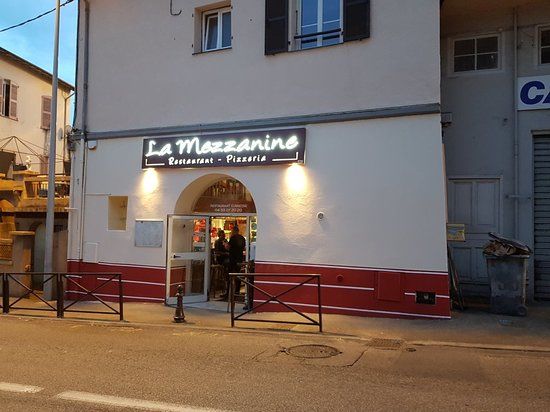 La Mezzanine