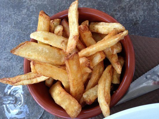 Le Chateau de St Genies