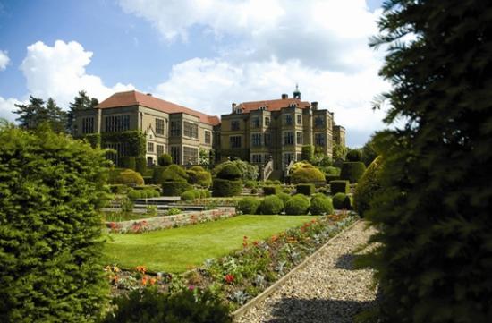 Fanhams Hall Hotel