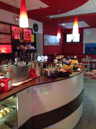 Cafe Jolie