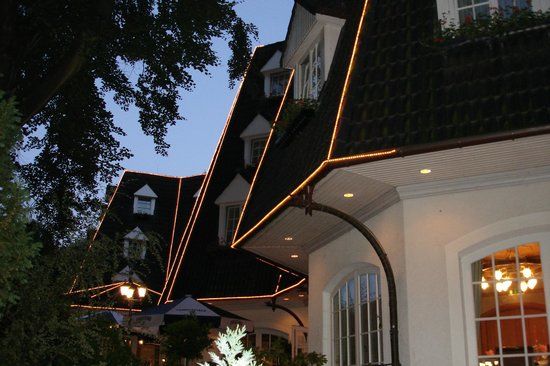 Waldhaus Reinbek Gastronomie GmbH & CoKg