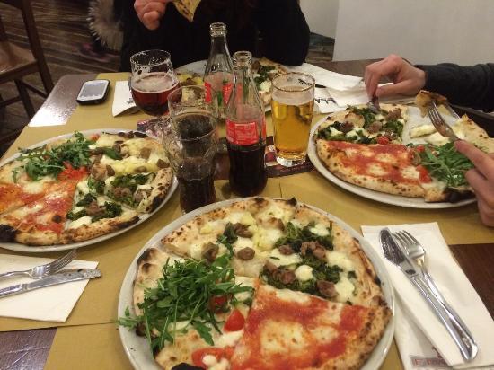 Pizzeria La Regina Scalza