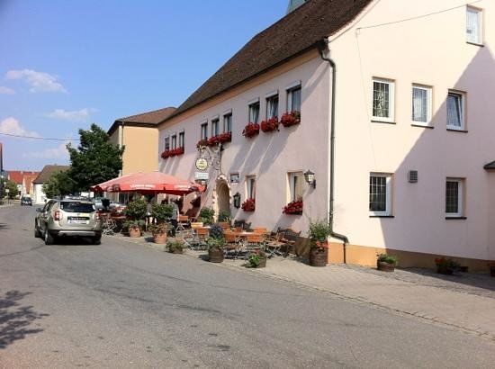 Lowenbrau Buttenheim