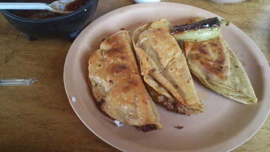 Tacos de barbacoa Omar Carlos