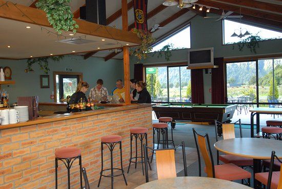 High Peaks Hotel Restaurant